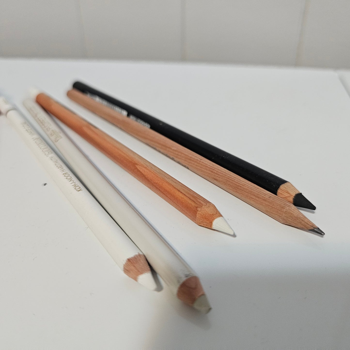Drawing - Sketching Pencil Bundle - 5 items